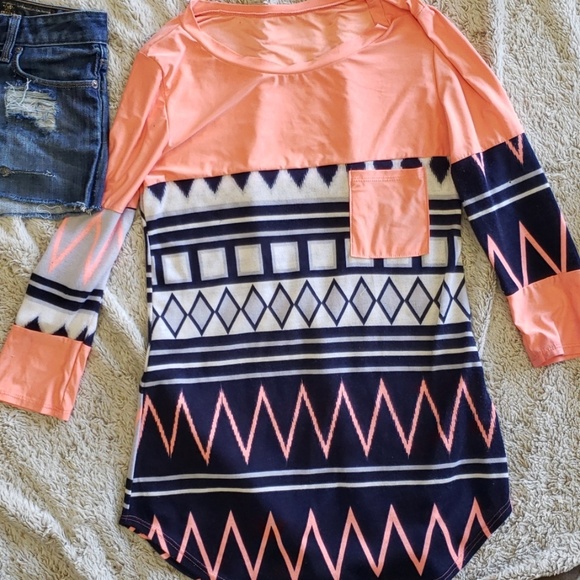 Mini Aztec coral & navy tunic -small - Picture 1 of 3